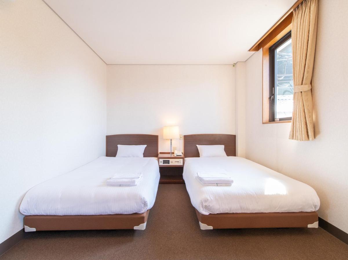 Tabist Business Hotel Fujiya Sasebo Exterior foto